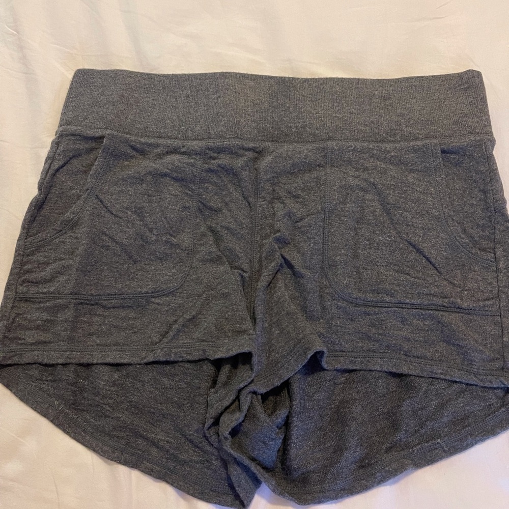 Women’s knit shorts